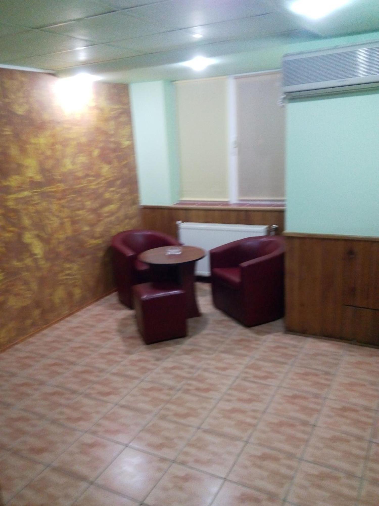 Hostel Oana *