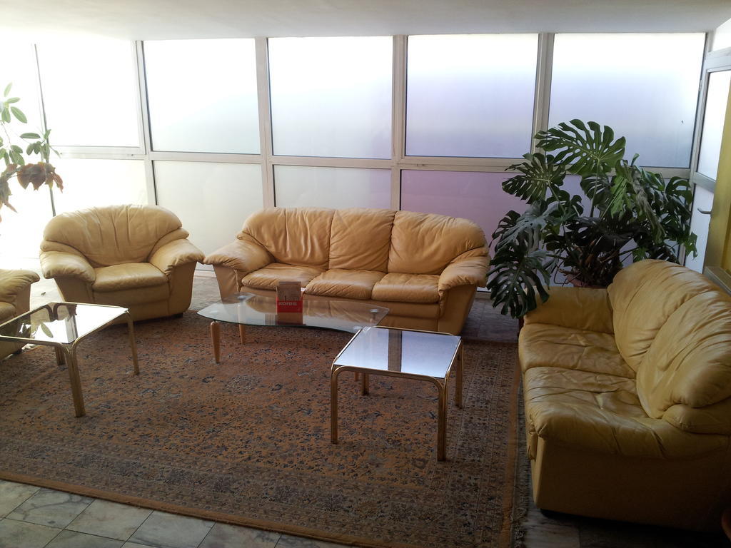 Hostel Oana