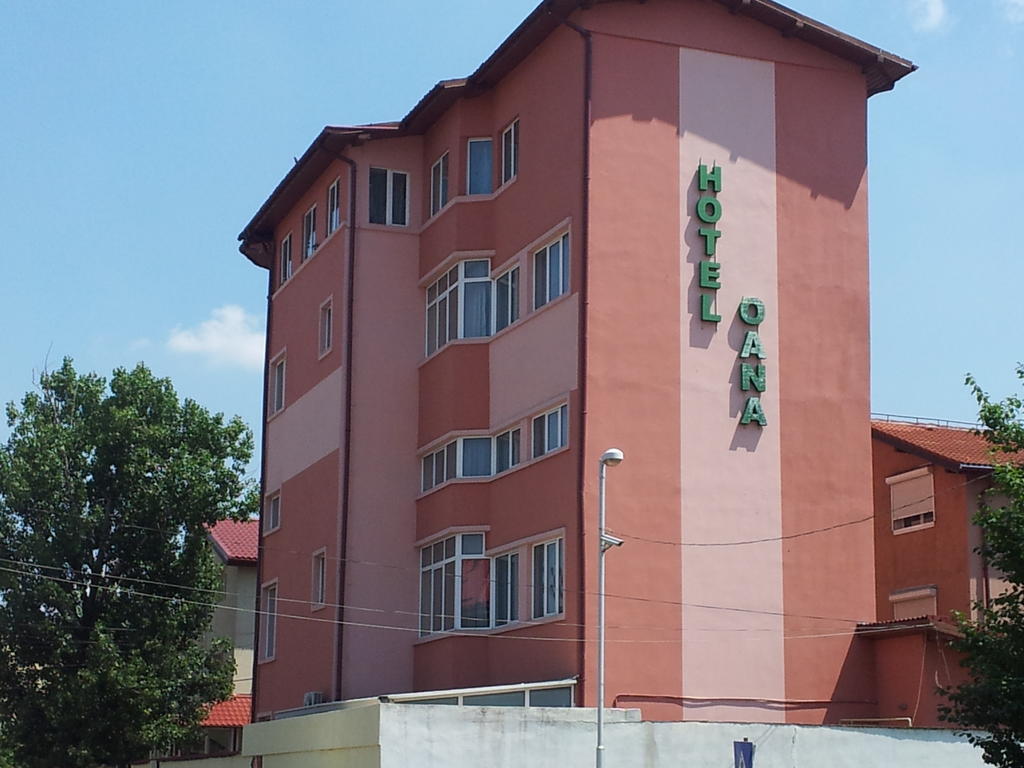 Oana Bucureşti
